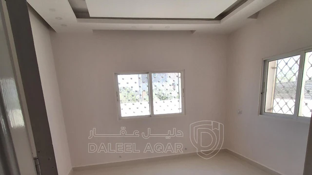 فيلا/منزل في شقة ارضية مع سطحها للبيع في مأدبا  - 75,000 دأ - صورة NaN