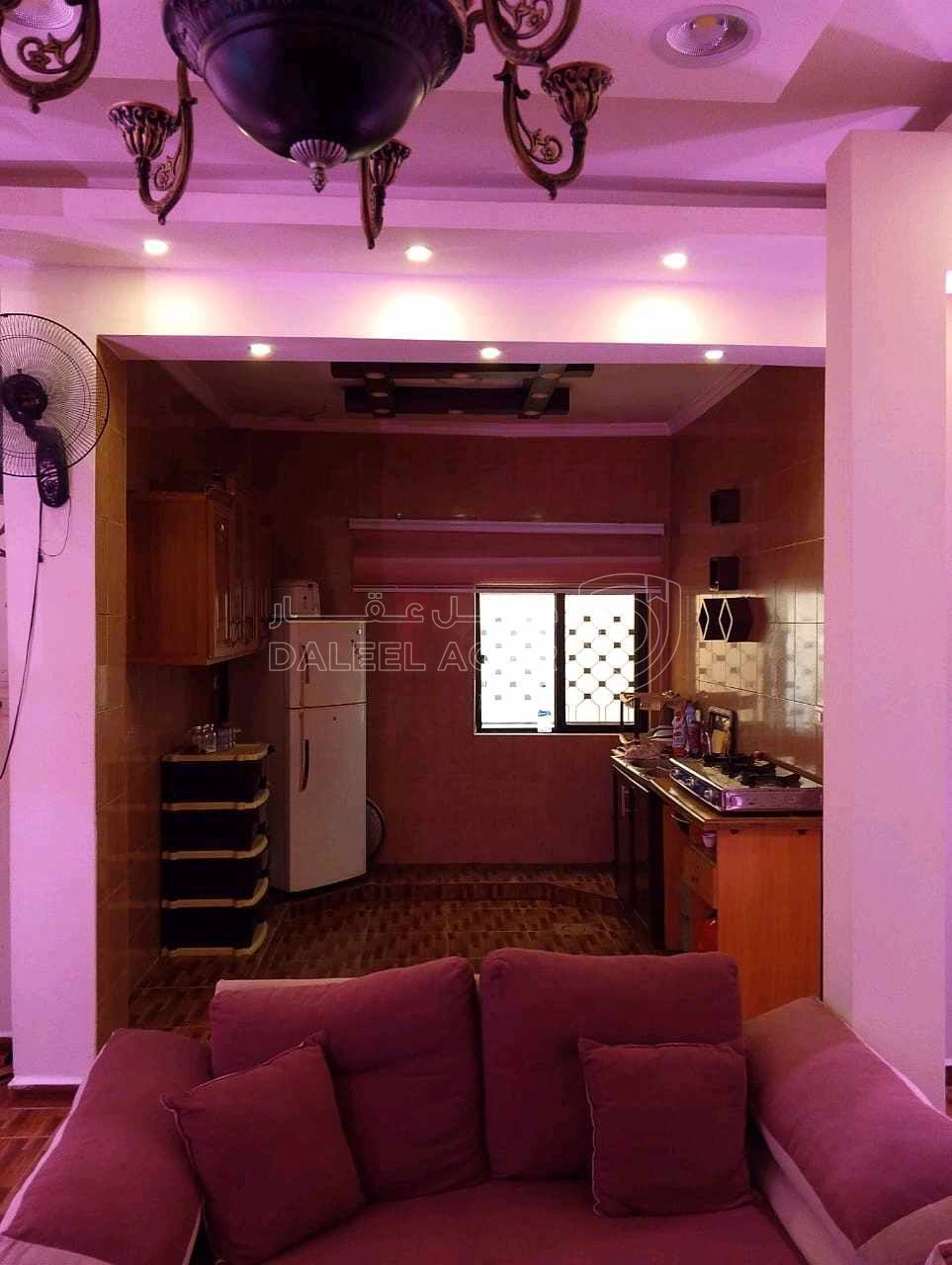 مبنى في عمارة للبيع منطقة ام نوارة  - 85,000 دأ - صورة 1