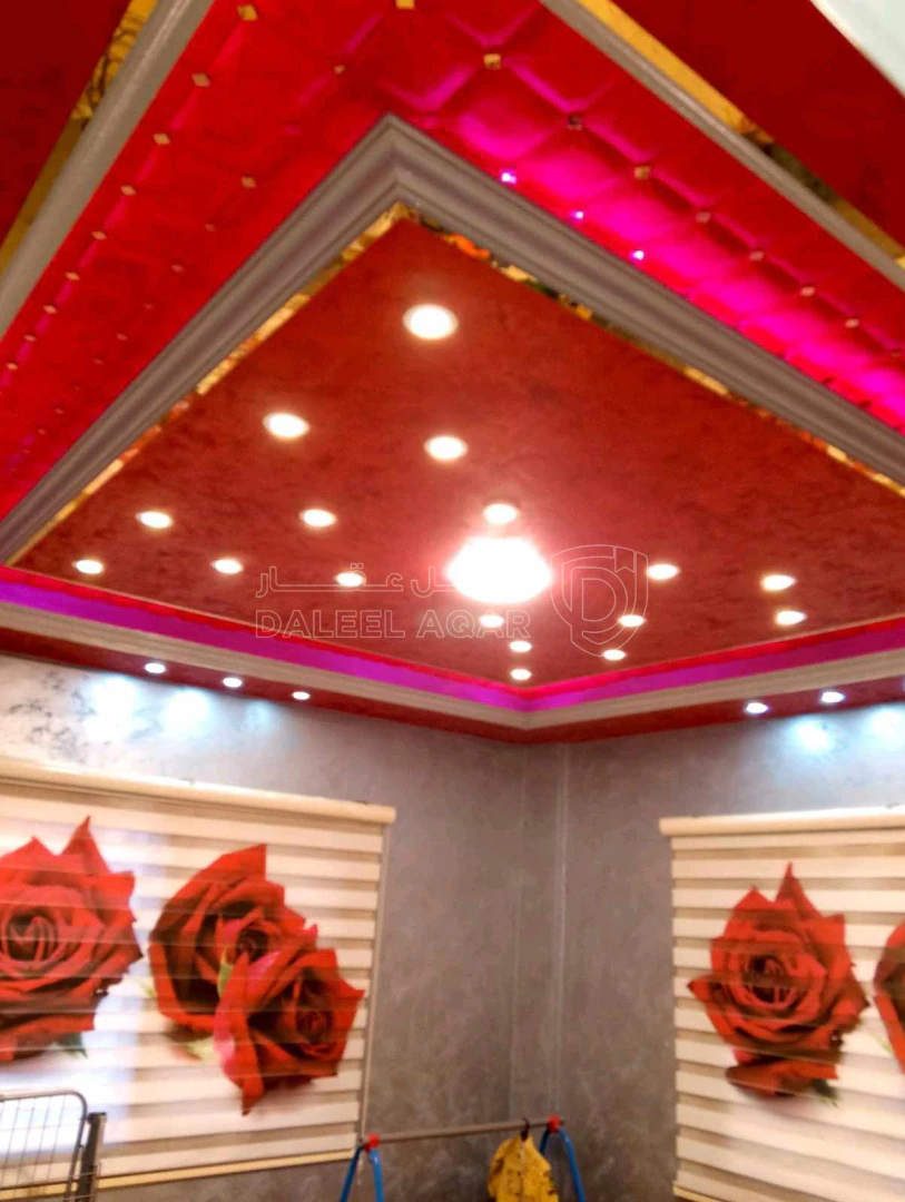 مبنى في عمارة للبيع منطقة ام نوارة  - 85,000 دأ - صورة 1
