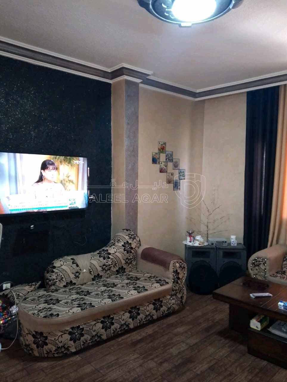 مبنى في عمارة للبيع منطقة ام نوارة  - 85,000 دأ - صورة 1