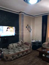 مبنى في عمارة للبيع منطقة ام نوارة  - 85,000 دأ - صورة NaN