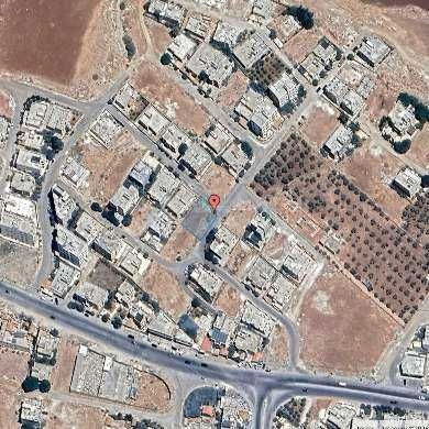 أرض في عين الباشا/ حي الأمير علي - قرب مسجد الشافعي - 52,000 دأ - صورة 1