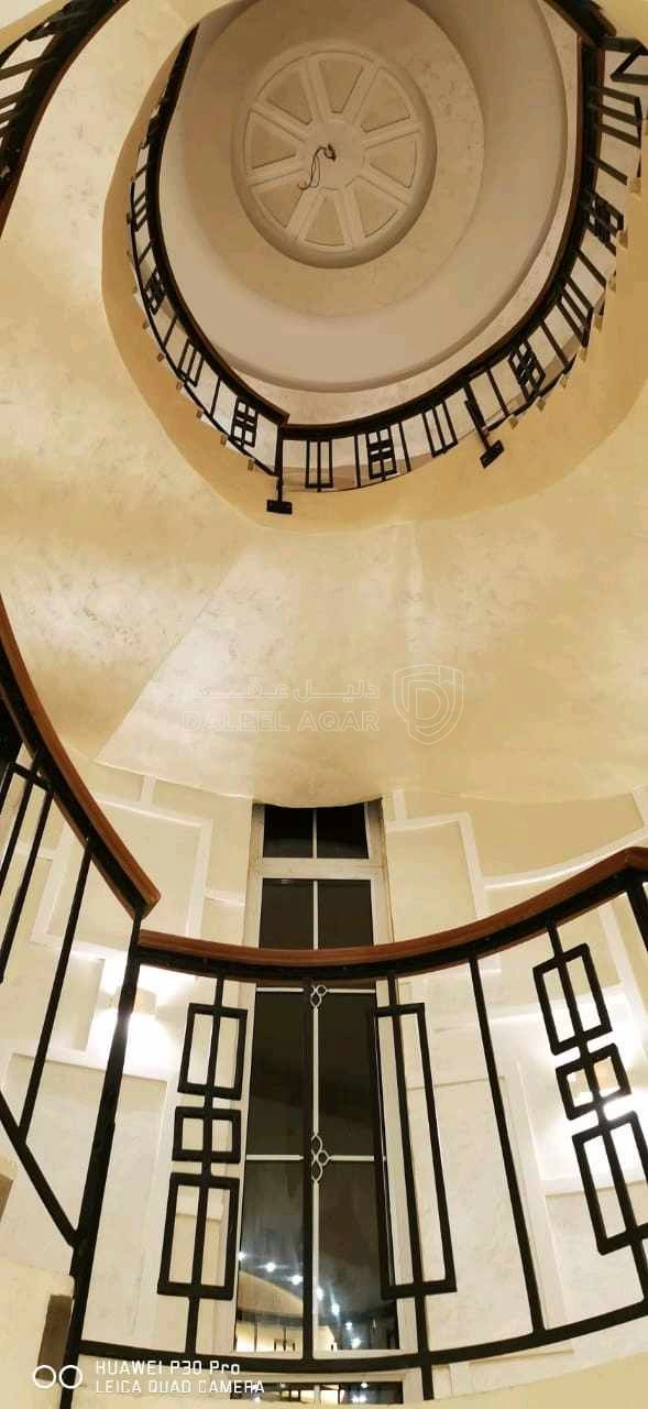 فيلا/منزل في خلف مدرسة الرهبات بلقرب من جامعة العلوم والتكولوجي - 625,000 دأ - صورة 1