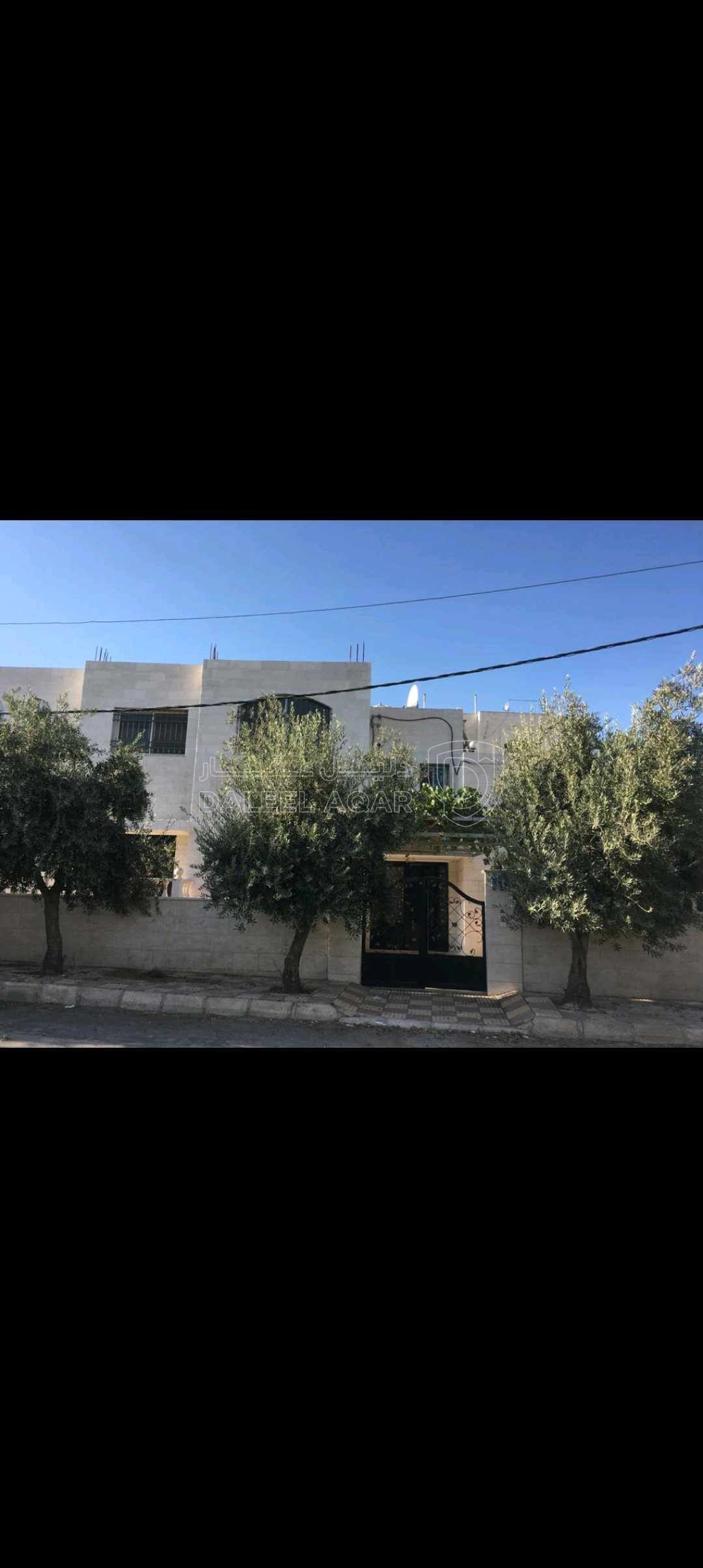 فيلا/منزل في ضاحيه الأمير علي خلف مدارس بيت المقدس  - 295,000 دأ - صورة 1