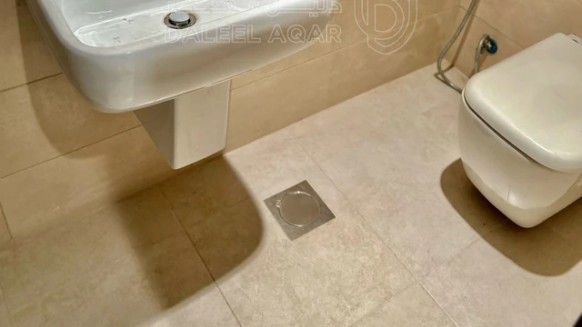 مكتب/تجاري في جبل عمان، الحي الطبي، بجانب مستشفى جبل عمان،  - 91,200 دأ - صورة NaN