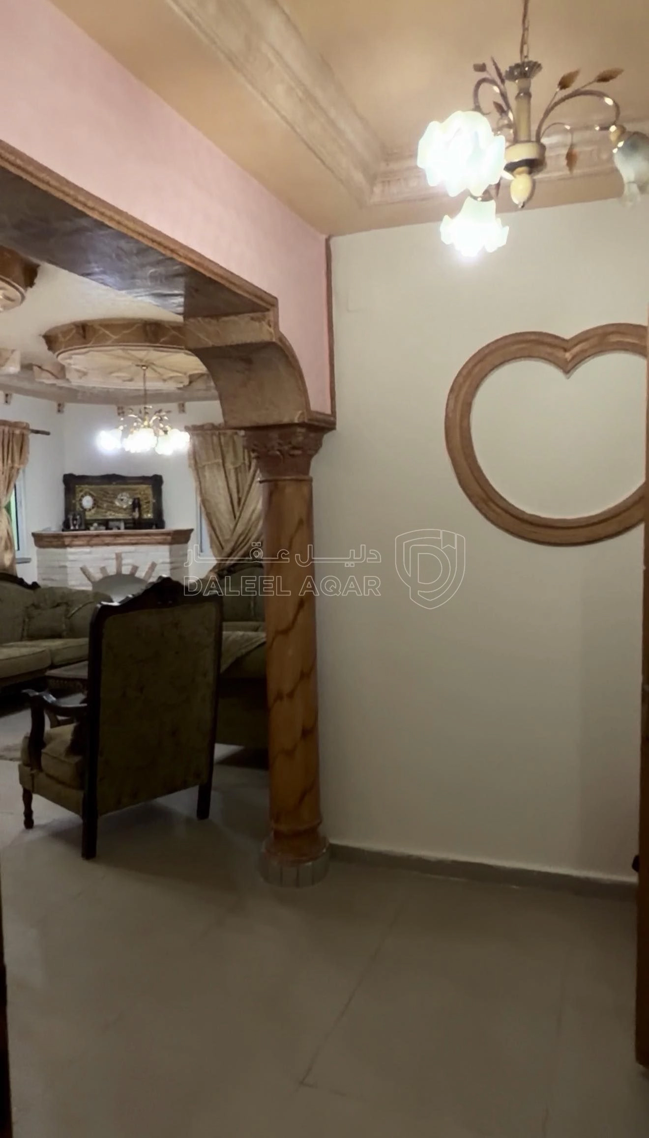 فيلا/منزل في عين الباشا - 120,000 دأ - صورة 1