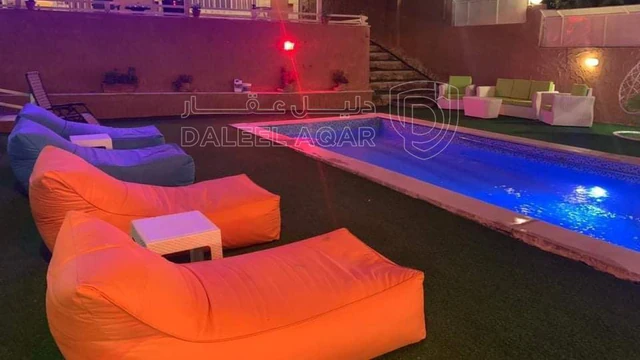 مزرعة/شاليه في بعد نقطة الجيش ٣٠٠ متر باتجاه الكفرين على الشمال  - 120,000 دأ - صورة NaN