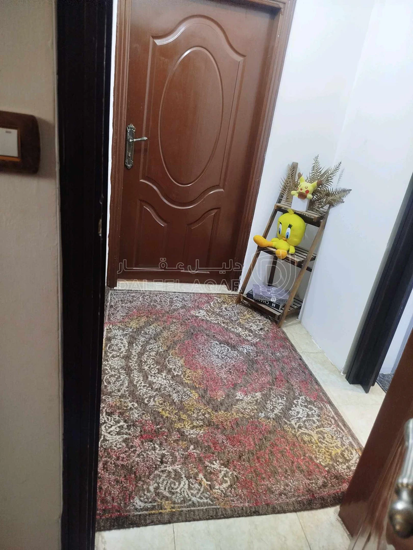 شقة في اربد ، حوارة ، قرب مدارس ابواب العلم للتميز  - 31,000 دأ - صورة 1