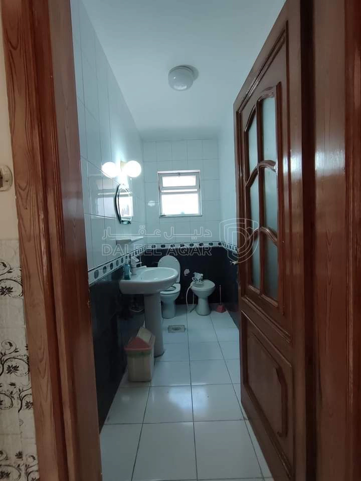 شقة في عمان ام السماق الشمالي خلف شركه الكهرباء الاردنيه - 135,000 دأ - صورة 1