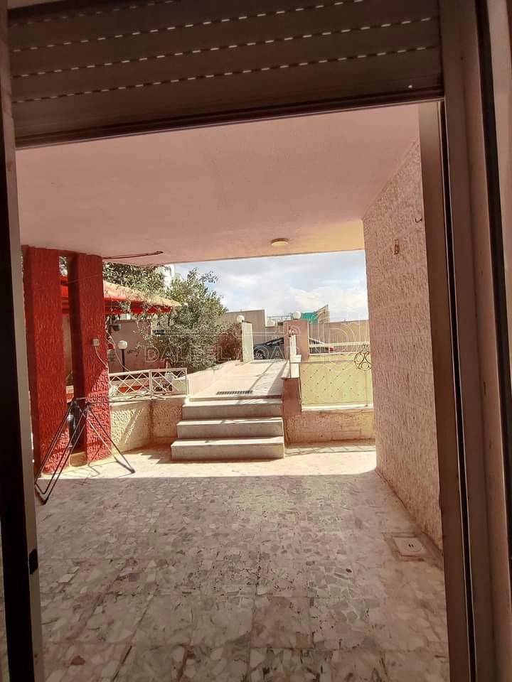 شقة في عمان ام السماق الشمالي خلف شركه الكهرباء الاردنيه - 135,000 دأ - صورة 1