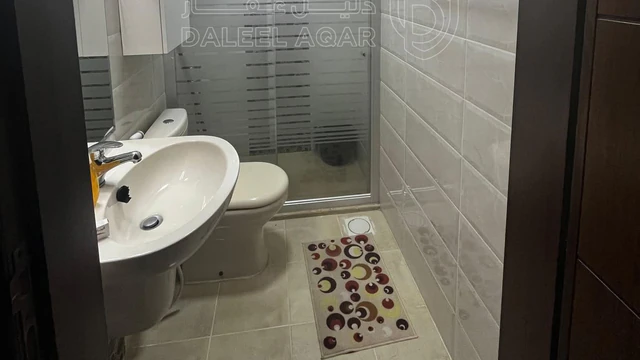 شقة في شقة مميزة في الزرقاء الجديدة  - 45,000 دأ - صورة NaN