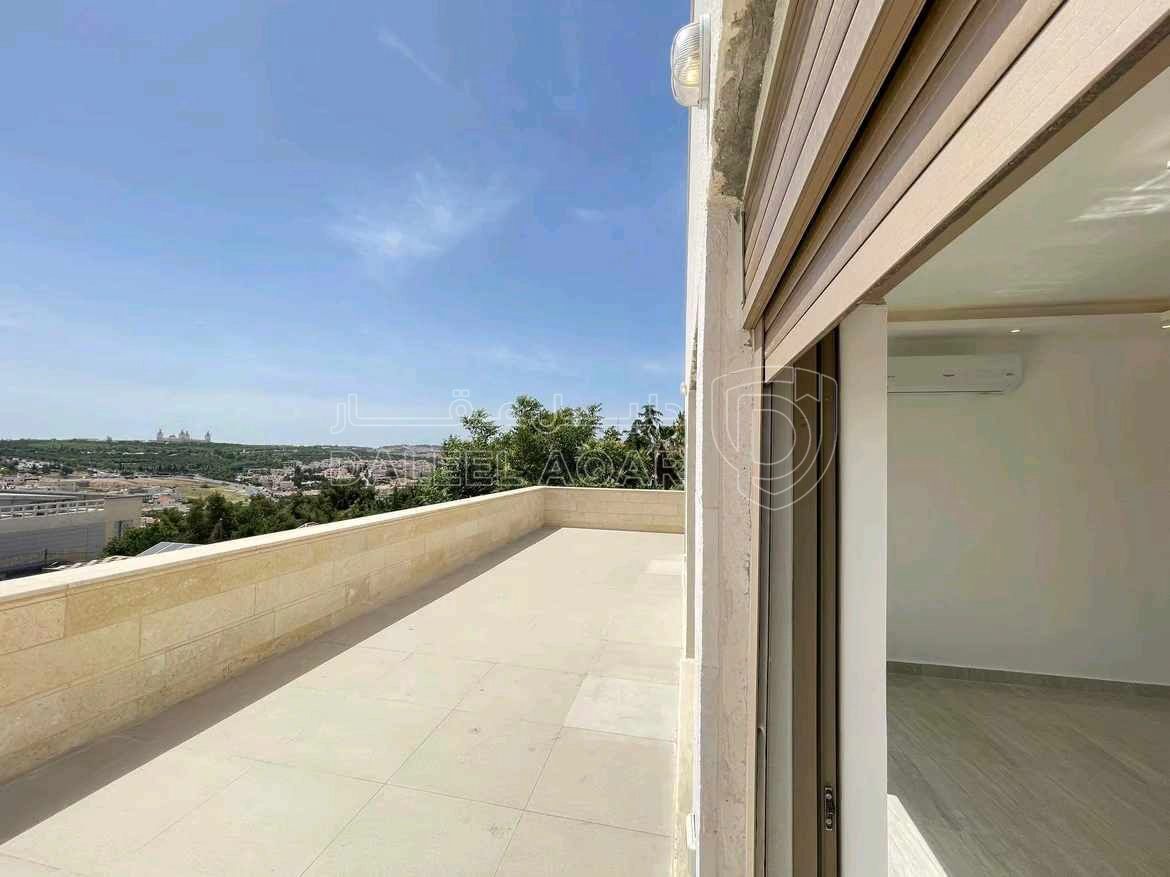 شقة في ام السماق- شارع عبدالله الداود - بناية 35 - 380,000 دأ - صورة 1