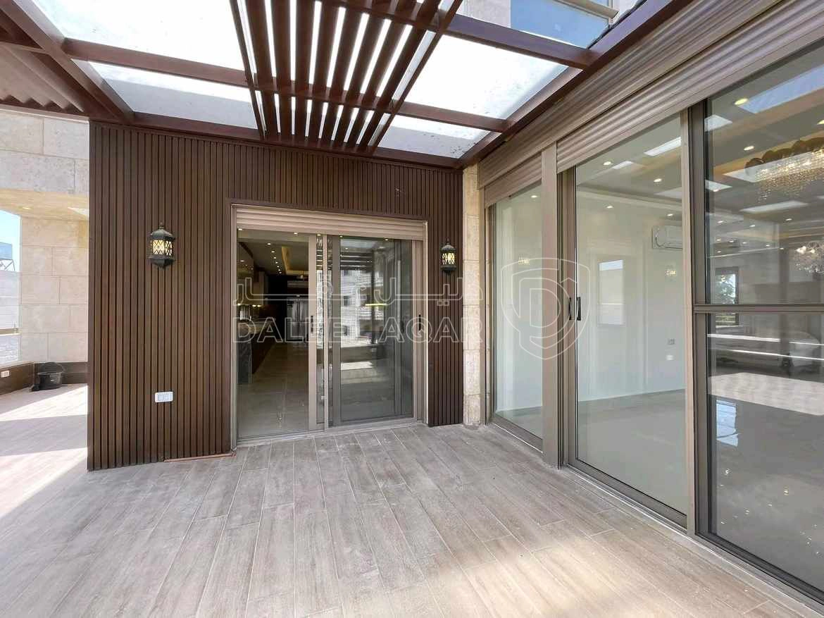 شقة في ام السماق- شارع عبدالله الداود - بناية 35 - 380,000 دأ - صورة 1