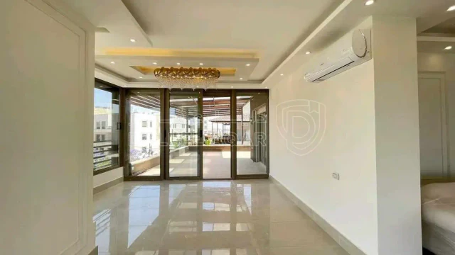 شقة - ام السماق- شارع عبدالله الداود - بناية 35 - 380000 دأ