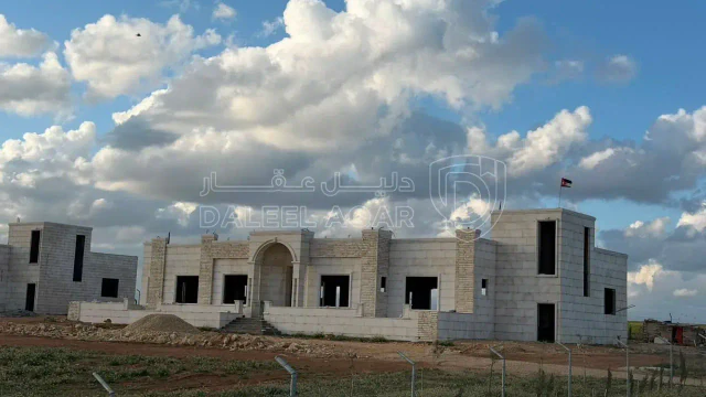 أرض - شارع الاربعين - طريق المطار - 36000 دأ