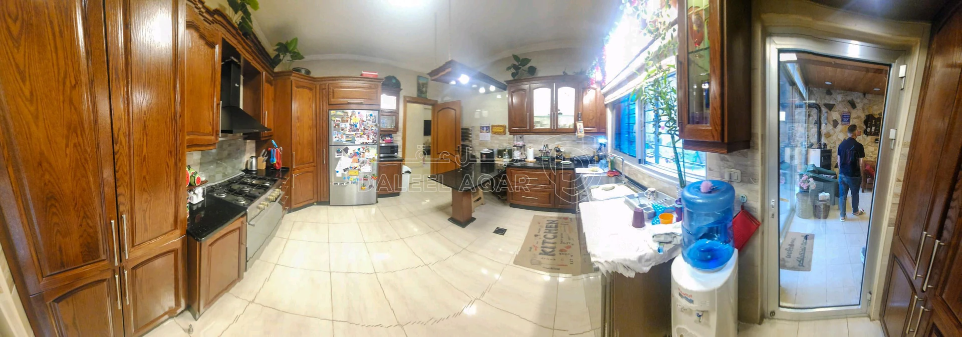 شقة في عمان | طريق المطار | بجانب جامعة البتراء - 119,000 دأ - صورة 1