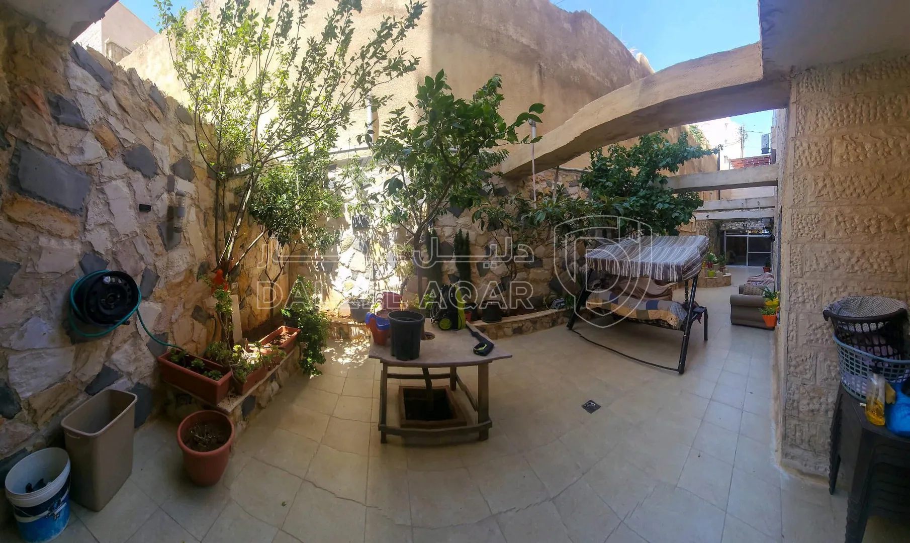 شقة في عمان | طريق المطار | بجانب جامعة البتراء - 119,000 دأ - صورة 1