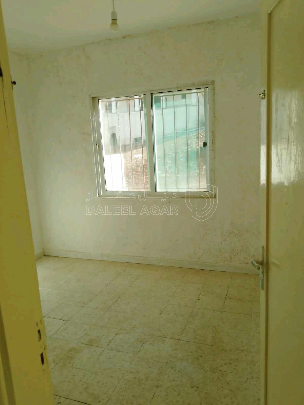 شقة في ماركا الشماليه قرب قرية خالد  - 24,000 دأ - صورة 1