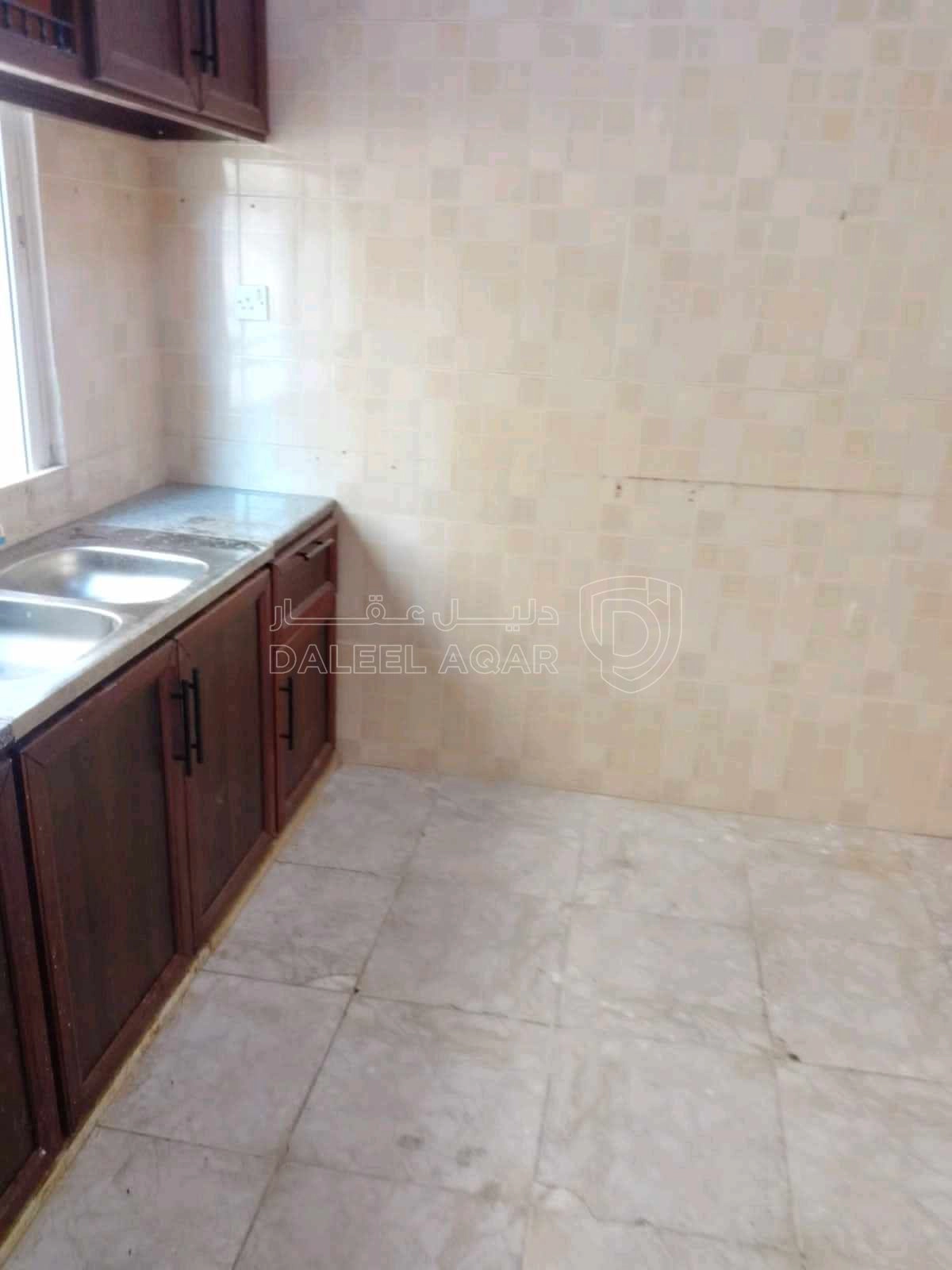 شقة في ماركا الشماليه قرب قرية خالد  - 24,000 دأ - صورة 1