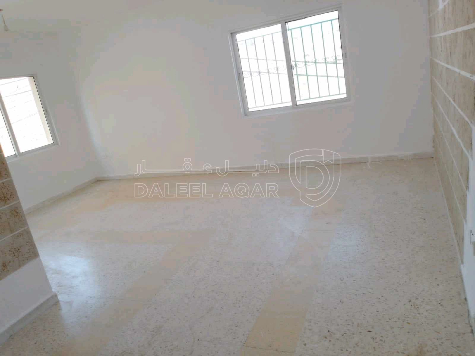 شقة في ماركا الشماليه قرب قرية خالد  - 24,000 دأ - صورة 1