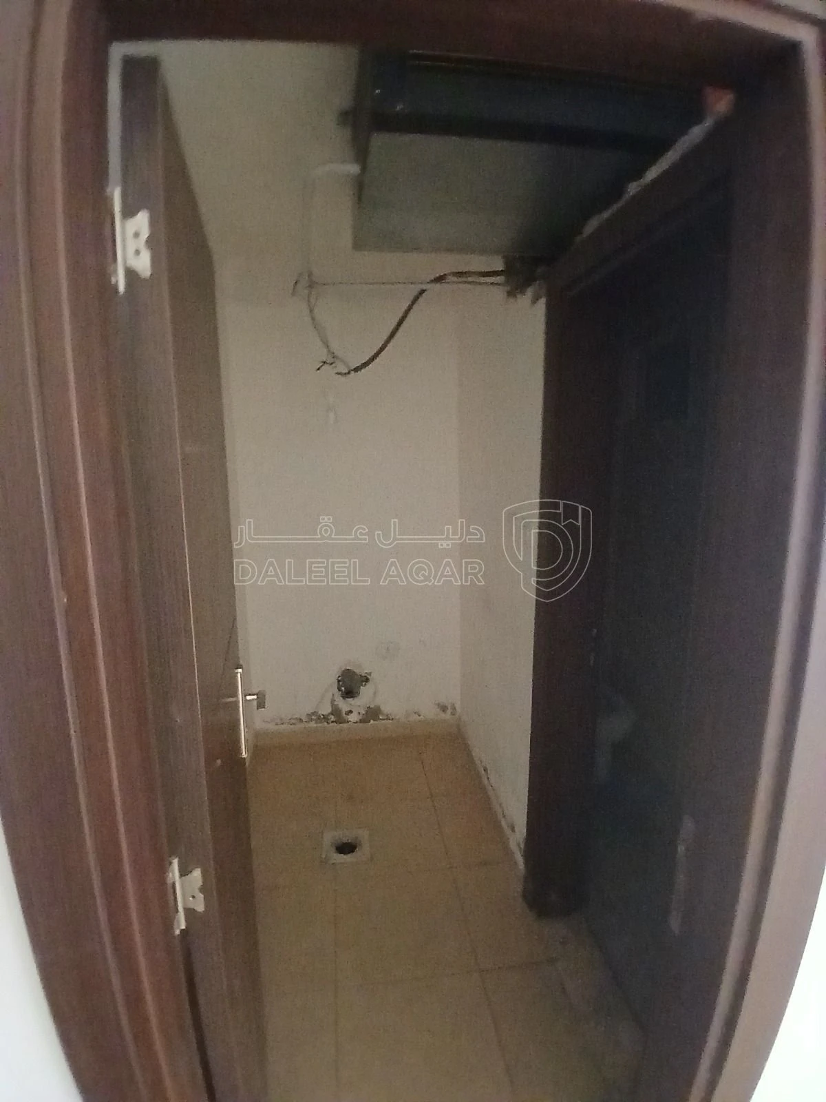مكتب/تجاري في إشارات وادي صقرة باتجاه الدوار الخامس  - 55,000 دأ - صورة 7