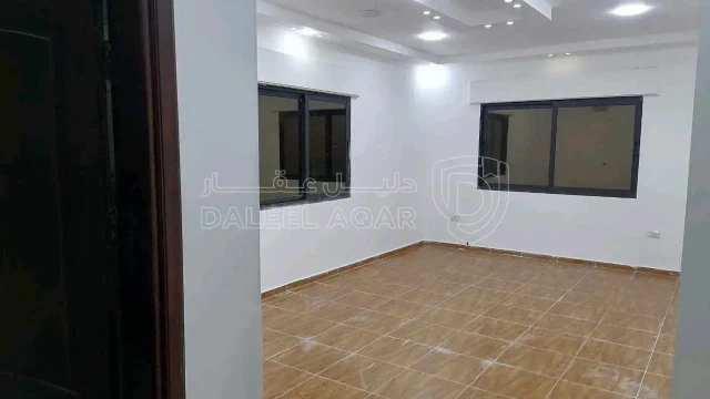 شقة - اربد-ايدون-حي راهبات الوردية ،خلف سوبر ماركت MK - 86000 دأ