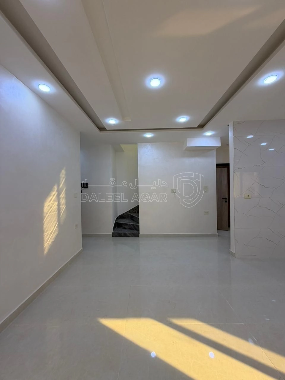 شقة في طبربور - قرب شارع الحج - 75,000 دأ - صورة 1