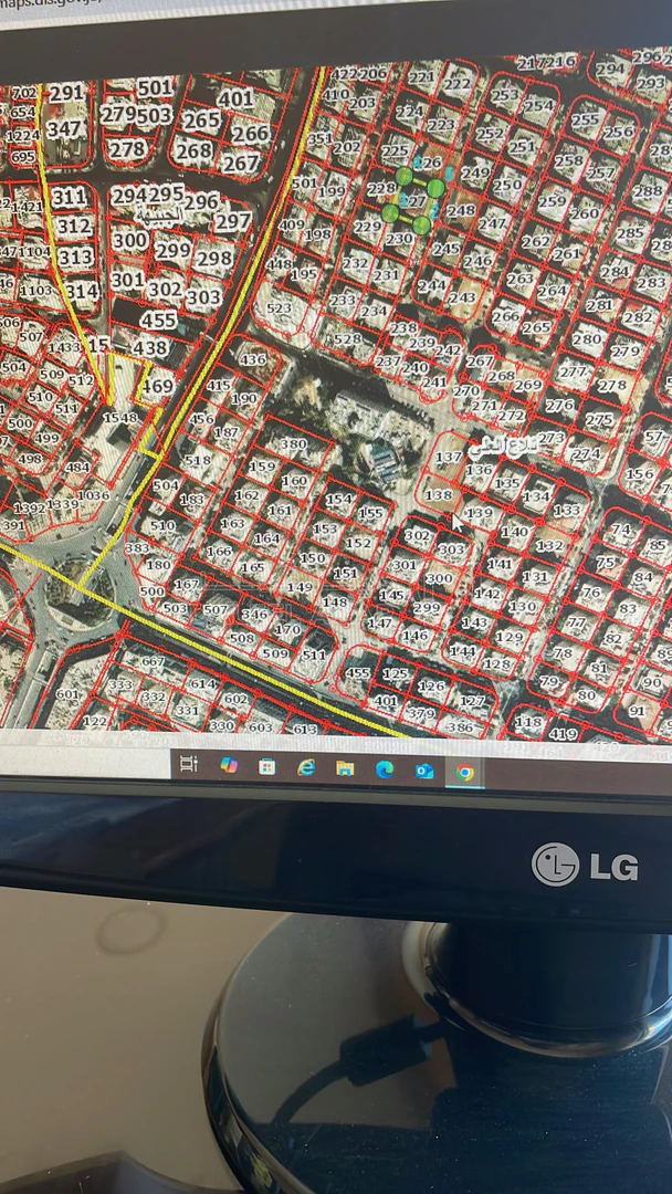 شقة في شارع حسين فلاح الياصجين - 125,000 دأ - صورة 1