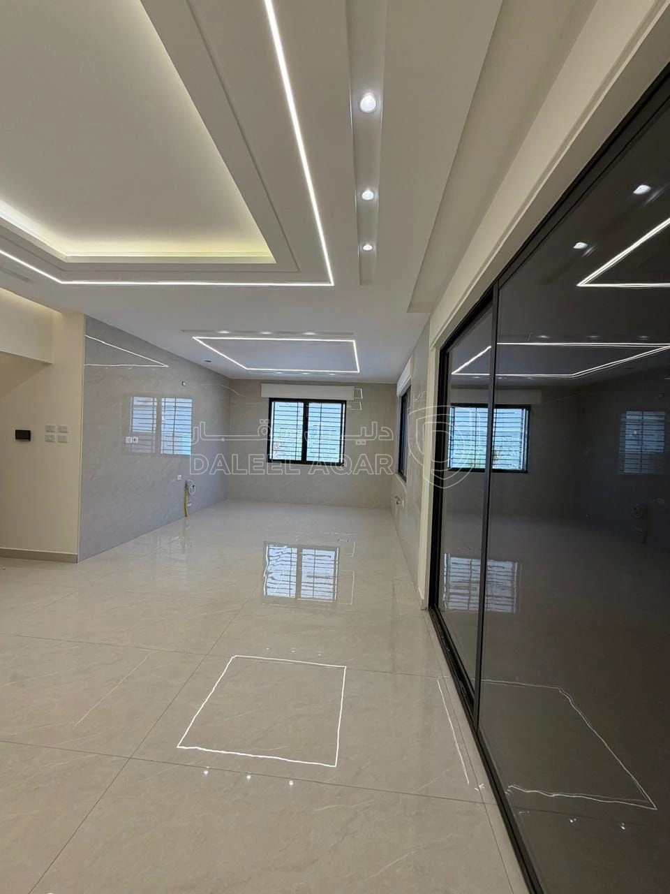 شقة في مرج الحمام - بالقرب من دوار الكتاب  - 115,000 دأ - صورة 21
