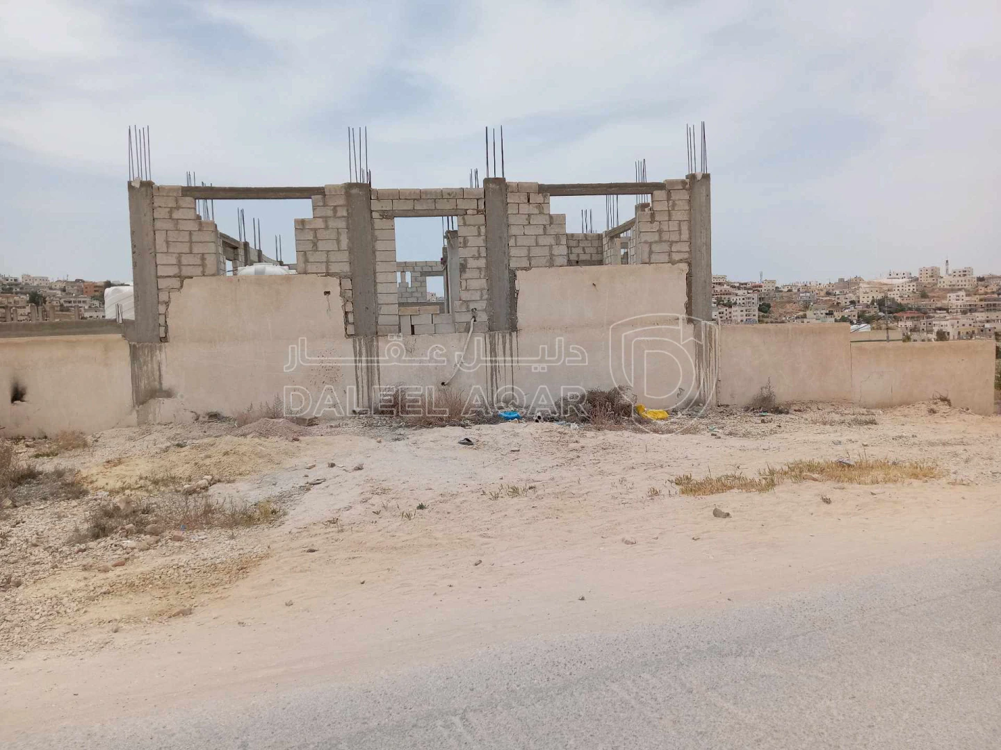 فيلا/منزل في الزرقاء خلف مستشفى فيصل 2 كم - 85,000 دأ - صورة 4