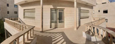 فيلا/منزل في عمان مرج الحمام قرب طريق المطار - 300,000 دأ - صورة NaN