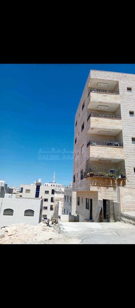 شقة في عمان المرقب شارع قيس بن عبيد  - 39,000 دأ - صورة 1
