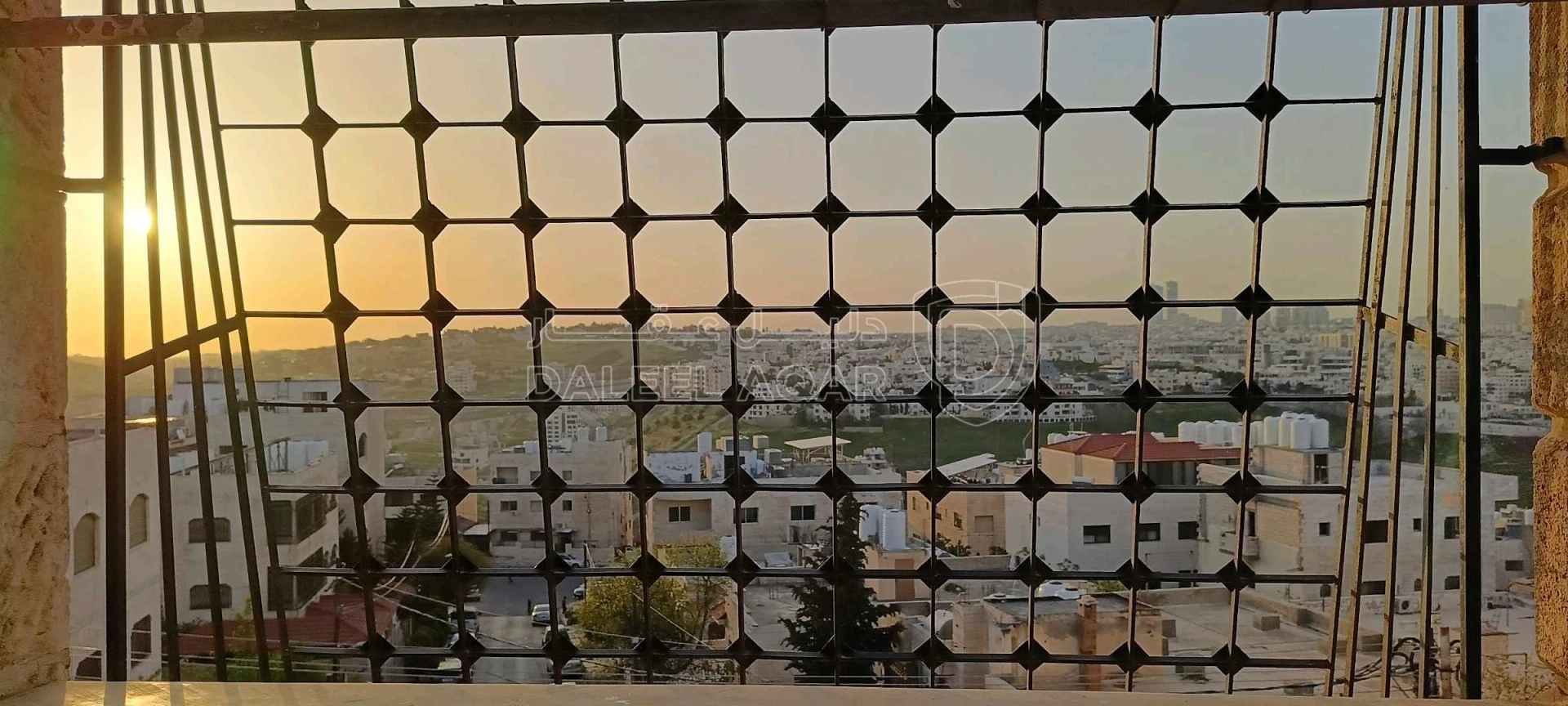 شقة في نزال الذراع الغربي بجانب ديوان آل عمرو  - 38,000 دأ - صورة 1