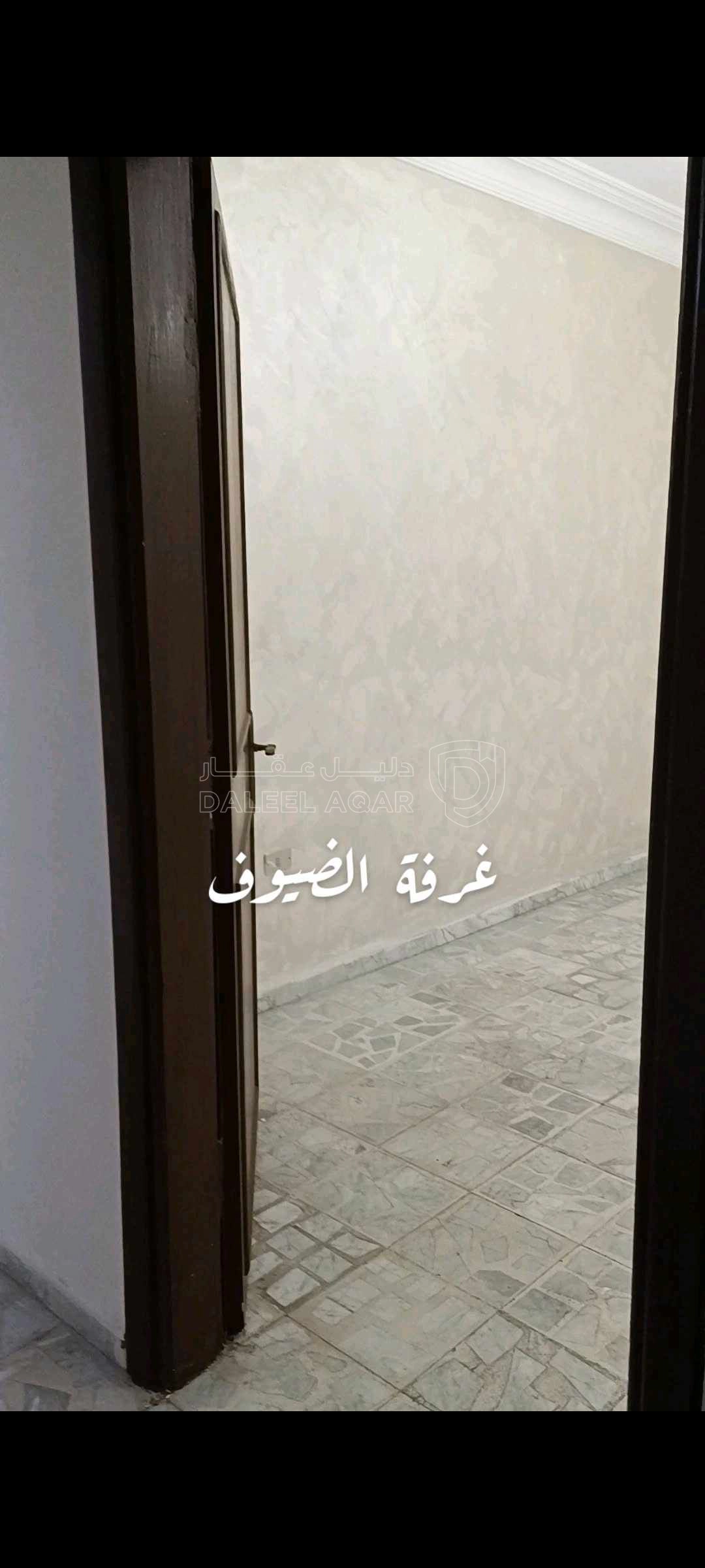 شقة في نزال الذراع الغربي بجانب ديوان آل عمرو  - 38,000 دأ - صورة 1