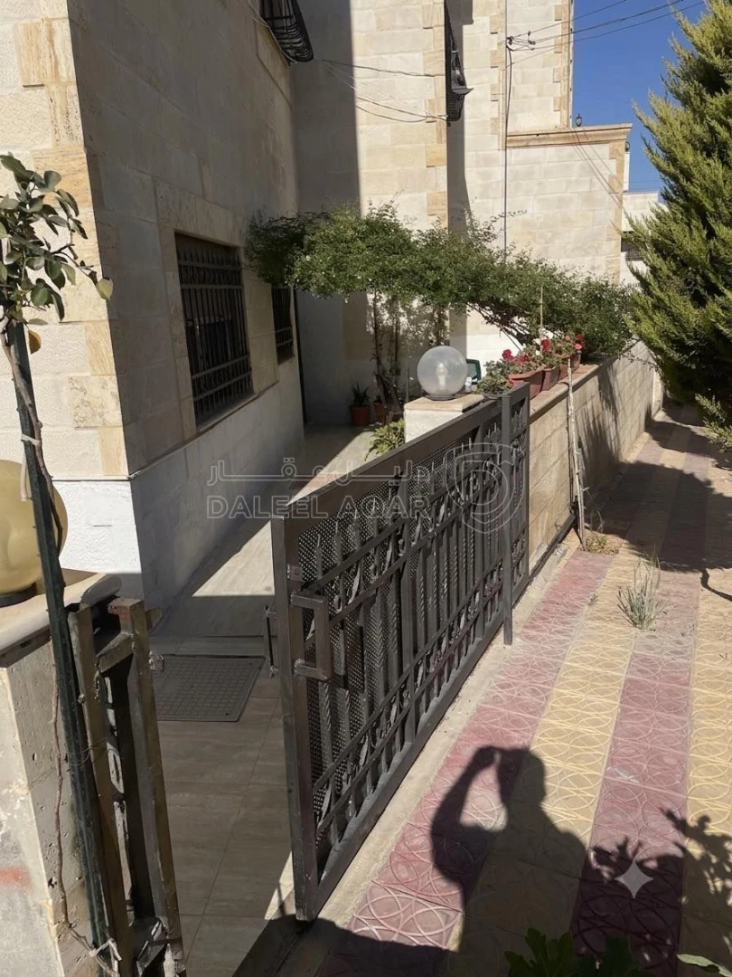 شقة في عمان-أبونصير-حي الضياء-عمارة رقم36 - 58,000 دأ - صورة 1
