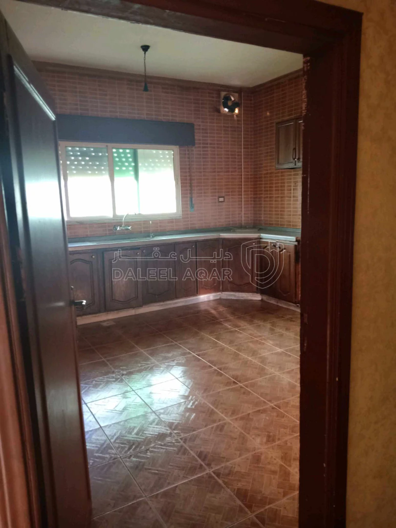 شقة في الزرقاء الجديده / جبل المغير - 33,000 دأ - صورة 1
