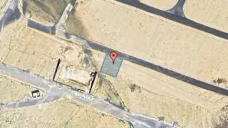 أرض في عمان - الموقر - 15,000 دأ - صورة 1