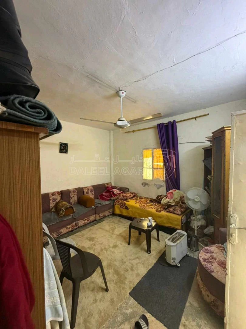 أرض في الهاشمي الشمالي قرب مدرسة دير اللاتين - 45,000 دأ - صورة 1