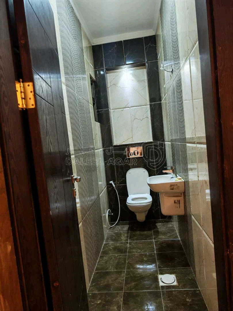شقة في عمان حي المنصور، اسكان المهندسين - 75,000 دأ - صورة 1