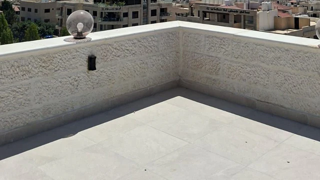 شقة في طريق المطار - خلف المدارس العالمية  - 150,000 دأ - صورة NaN