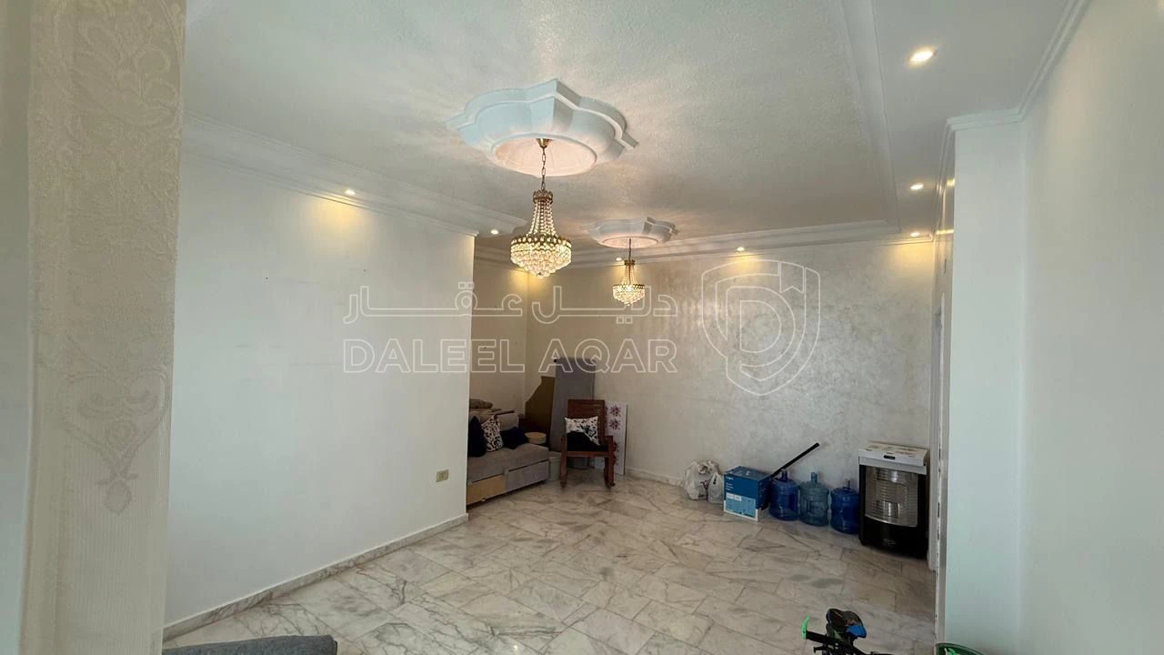 شقة في ضاحيه الاميره سلمى  - 60,000 دأ - صورة 6