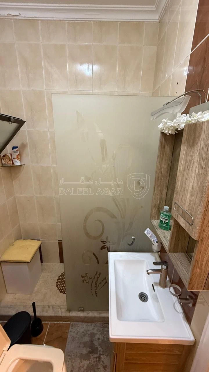 شقة في ضاحيه الاميره سلمى  - 60,000 دأ - صورة 17