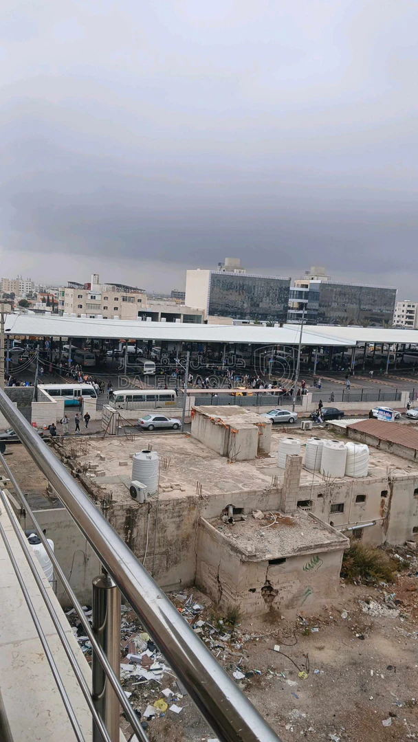 شقة في شقة للبيع مجمع عمان - 40,000 دأ - صورة 1