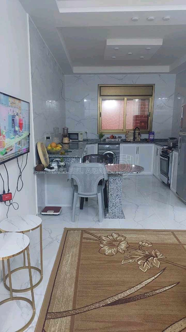 شقة في شقة للبيع مجمع عمان - 40,000 دأ - صورة 1