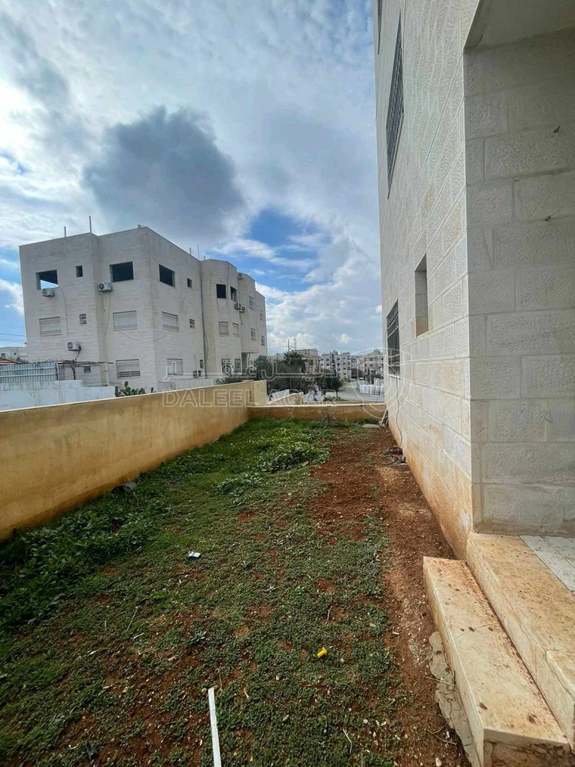 شقة في شقة مميزة للبيع في اجمل مواقع شفابدران طلوع الدرك - 77,000 دأ - صورة 1