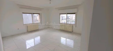 شقة في الدوار السادس، عبدون الشمالي،شارع سليمان الحديدي - 240,000 دأ - صورة NaN