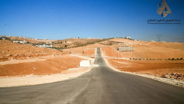 أرض في جريبا - الخزانة / على حدود شفا بدران  - 33,000 دأ - صورة 1