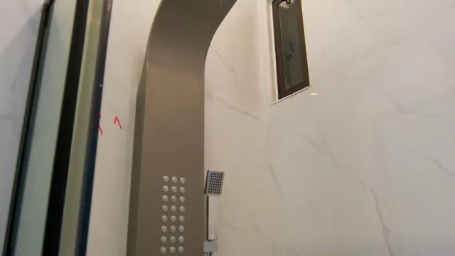 شقة - اربد - الضاحية - بجانب حديقة الاستقلال - 61000 دأ