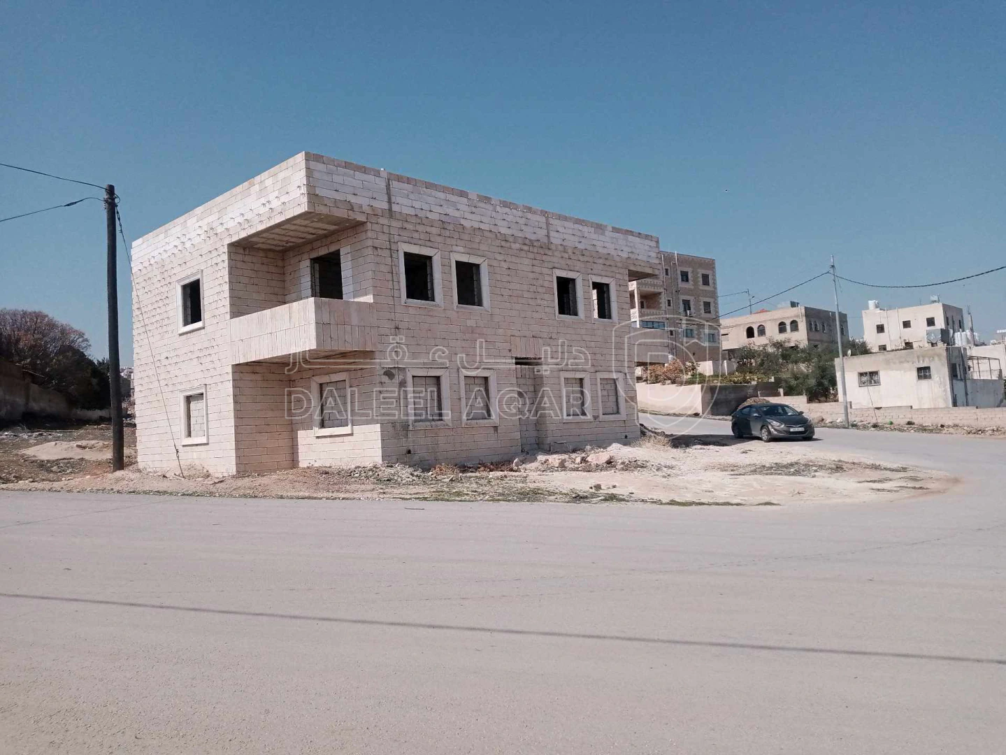 فيلا/منزل في جاوا الحي الشرقي - 80,000 دأ - صورة 1