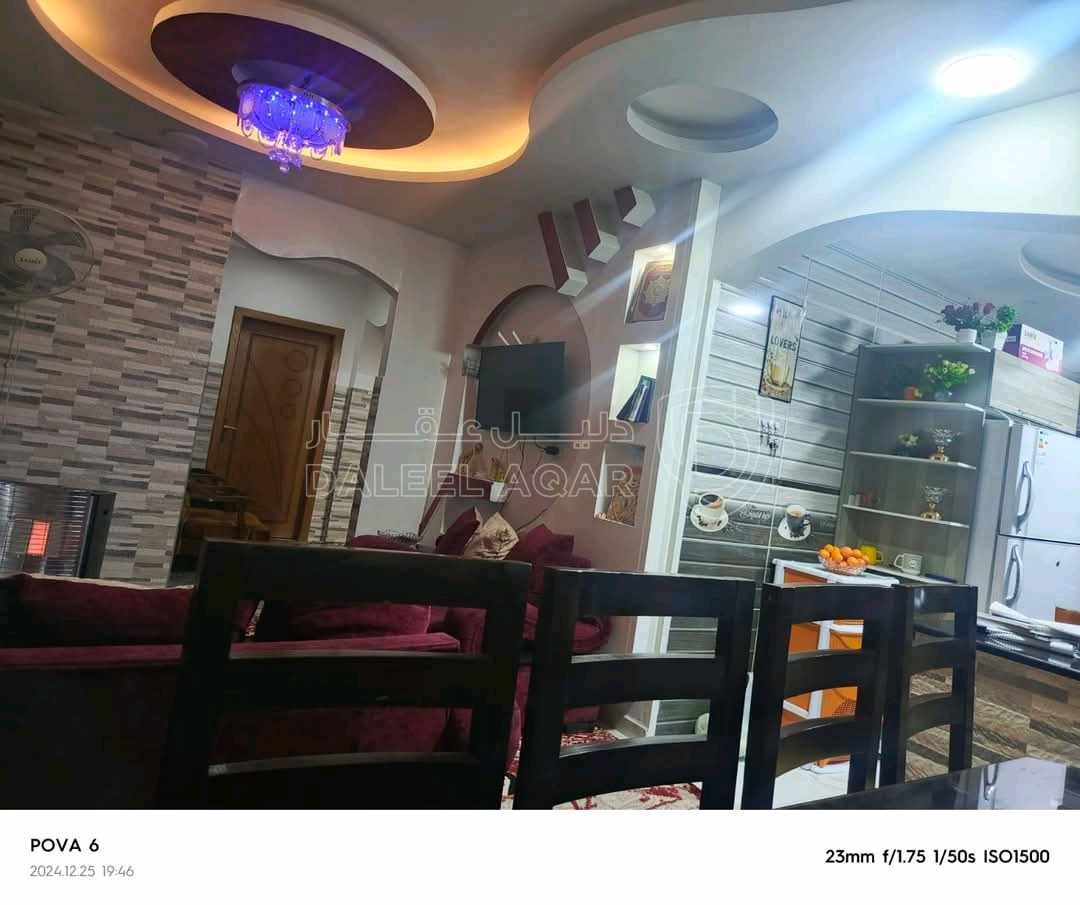 شقة في الزرقاء ضاحية المدينه المنوره  - 35,000 دأ - صورة 1